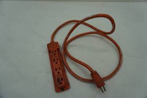 lot 258 image: 4 extension cord