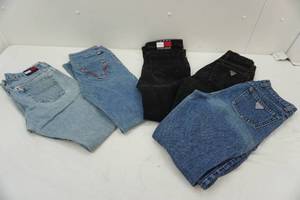 lot 263 image: Vintage Jeans - Guess and Tommy Hilfiger