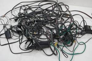 lot 290 image: Cord Lot