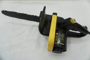 lot 323 image: Wen chainsaw