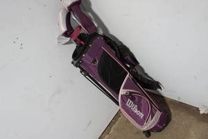 lot 327 image: Wilson Golf Club Set