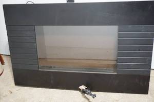 lot 332 image: Electric fireplace