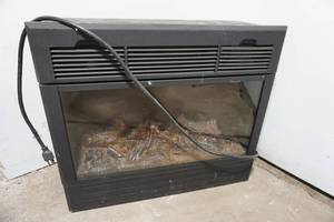 lot 340 image: Heat Surge electric fireplace