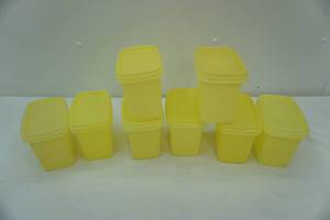 lot 381 image: Retro yellow rectangular Tupperware storage containers