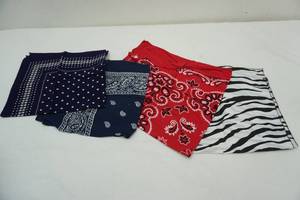 lot 390 image: Cotton bandana lot