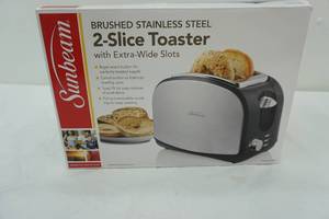 lot 414 image: Sunbeam 2-slice toaster