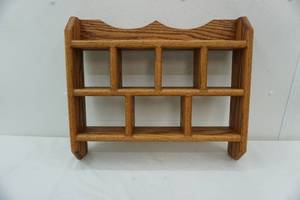 lot 415 image: Solid oak wood shelf