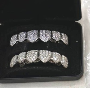 lot 13 image: Grillz