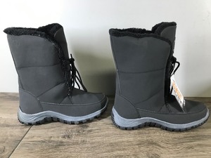lot 65 image: Polar Zero Winter Boots for Women  - Size 9 - Color Black PU