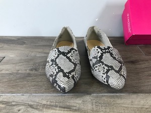 lot 67 image: Shoedazzle Snake Print Loafer Flats - Size 9