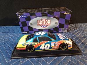 lot 160 image: Nascar Bobby Gordon #40 die cast car bank