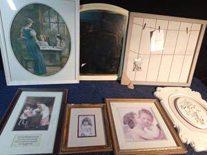 lot 264 image: Mirror and pictures and note hanging board