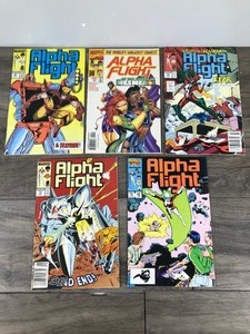 lot 395 image: 5 - Marvel Alpha Flight Comic Books