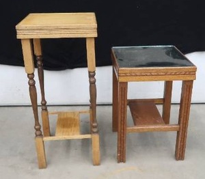 lot 9 image: 2 END TABLES