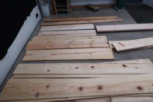 lot 13 image: WOOD PLANKS