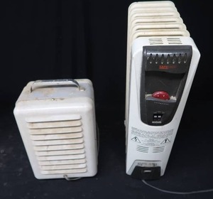 lot 42 image: 2 ELECTRIC HEATERS