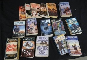 lot 67 image: VINTAGE PAPERBACK BOOKS