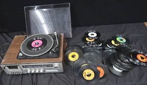 lot 81 image: MARANTZ MODEL C-5100 CASSETTE RECORD SYSTEM