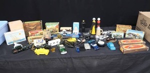 lot 126 image: VINTAGE AVON AFTERSHAVE CAR BOTTLES