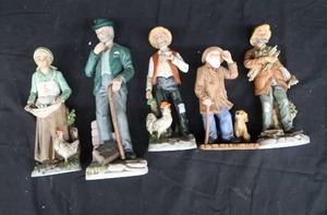 lot 130 image: PORCELAIN  FIGURINES