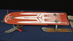 lot A25 image: VINTAGE SPACE ROCKET ORBIT CONTROL SLED