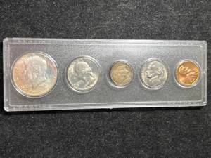 1967 US YEAR SET IN HARDCOVER CASE