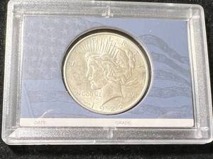 1922 US PEACE SILVER DOLLAR IN CASE