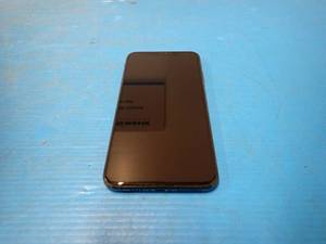 lot 28 image: Apple&nbspiPhone XS Max  256GB of storage  Cellular Carrier Unlocked  Includes Charging Cable  light scratches on screen, small scratch on camera lens