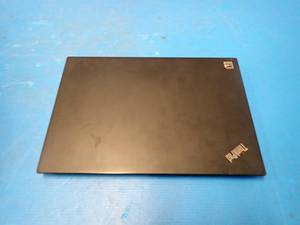 lot 46 image: Lenovo&nbspThinkPad T490s Laptop &nbspINTEL CORE I5-8365U 1.6 Ghz  8GB DDR4 SDRAM  256GB HD  14 screen with 1920 x 1080 HD Resolution  NO Battery  NO OS  No cables