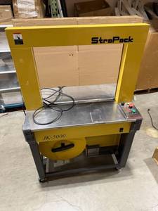 lot 1 image: StraPack JK-5000