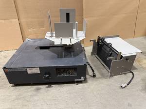 lot 24 image: Standard Horizon Industrial Machine