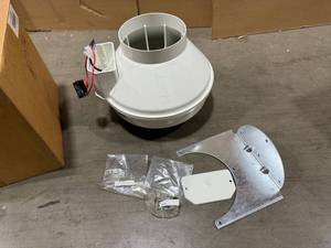 lot 46 image: FanTech Inline Centrifugal Fan