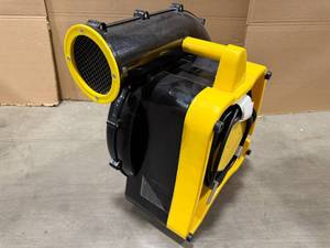 lot 49 image: XPOWER BR-292A Inflatable Blower