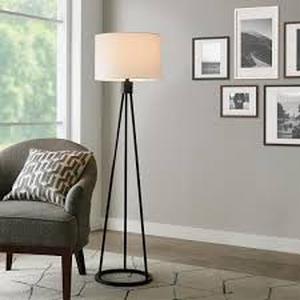 lot 32 image: Hampton Bay Higgins 56.25 in. Black Tripod Floor Lamp with Round Base  Customer Returns See Pictures