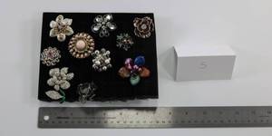 Costume Jewelry Ring Lot of 10 Rings Vintage & Modern (Floral)