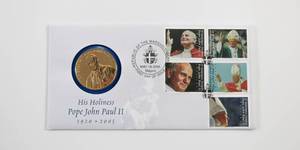 lot 70 image: United States Mint Bronze Pope John Paul II Coin 24Kt Gold Plated