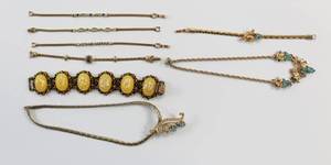 lot 88 image: Costume Jewelry Lot of Necklaces and Bracelets