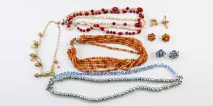 lot 94 image: Costume Jewelry Lot of Necklaces and Earrings