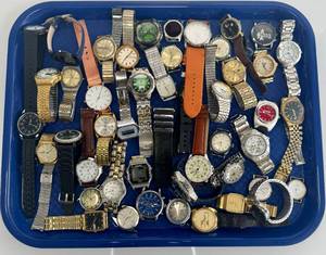 lot 164 image: Mens Wristwatch Lot Vintage & Modern Parts Repair AS IS Untested