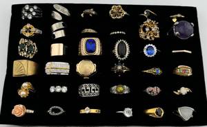 lot 222 image: Costume Jewelry Ring Lot of 36 Vintage & Modern