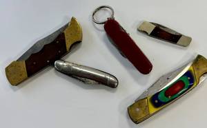 lot 223 image: Pocket Knife Lot Vintage