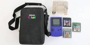 lot 206 image: Nintendo Game Boy Color Lot