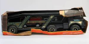 lot 257 image: Tonka - Mighty Car Carrier (3991)