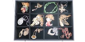 lot 269 image: Costume Jewelry Necklace and Earring Lot
