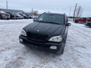 lot 11 image: 2005 Mercedes Benz ML350 AWD