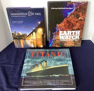 lot 16 image: Group of 3 Coffee Table Books