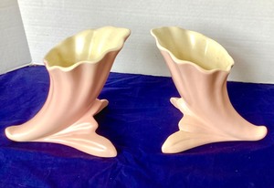lot 24 image: Pair of Red Wing Horn of Plenty Vases