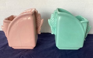 lot 33 image: Pair of McCoy Art Deco Vases