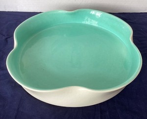 lot 50 image: West Coast Pottery