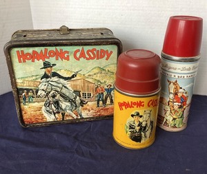 lot 54 image: Vintage Cowboy Lunchbox and Thermos Bottles